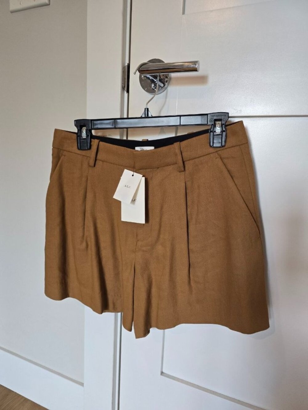 A.L.C. Charles Short Copper Size 6 NWT